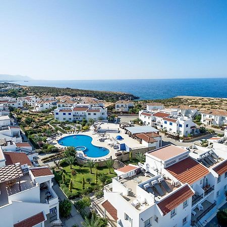 Carrington Holidays Kyrenia  Exterior foto