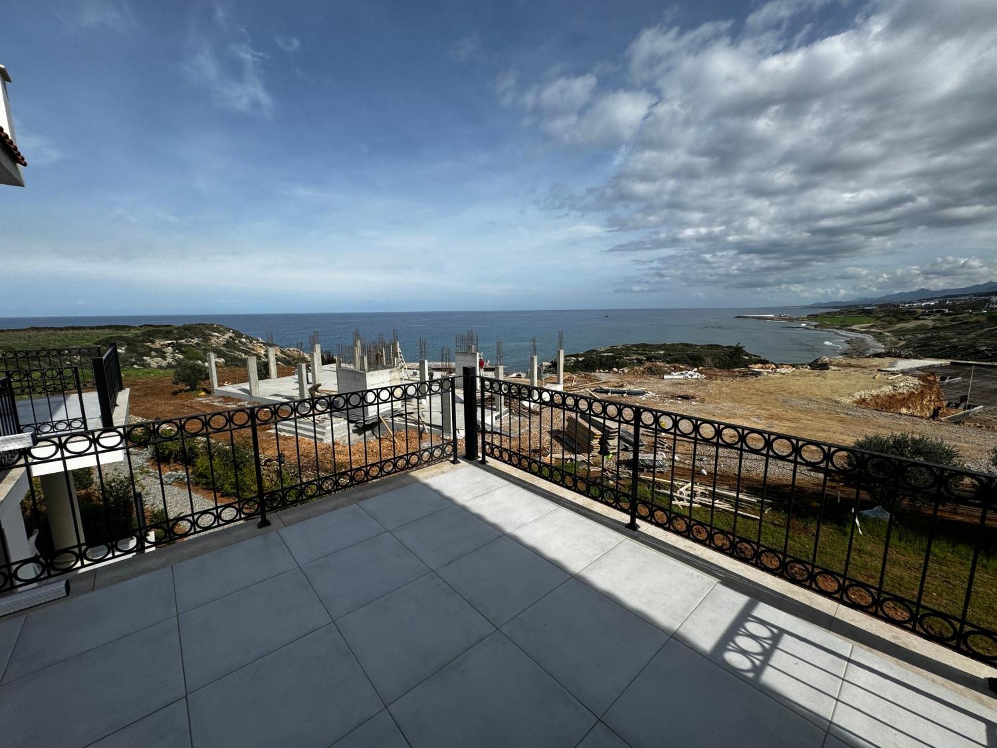 Carrington Holidays Kyrenia  Exterior foto