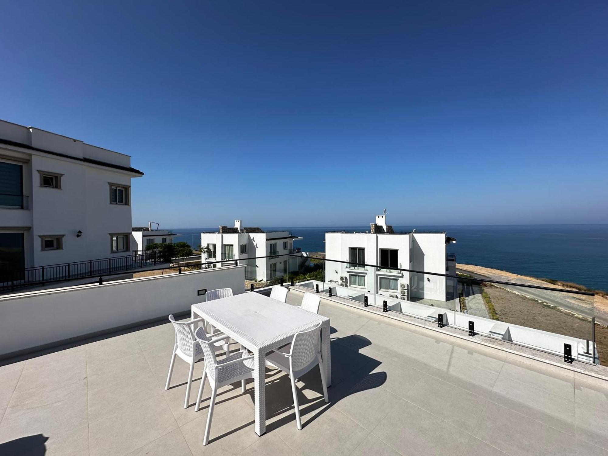 Carrington Holidays Kyrenia  Exterior foto