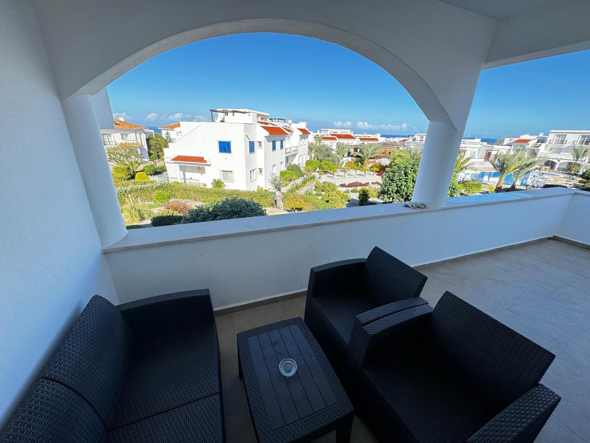 Carrington Holidays Kyrenia  Exterior foto