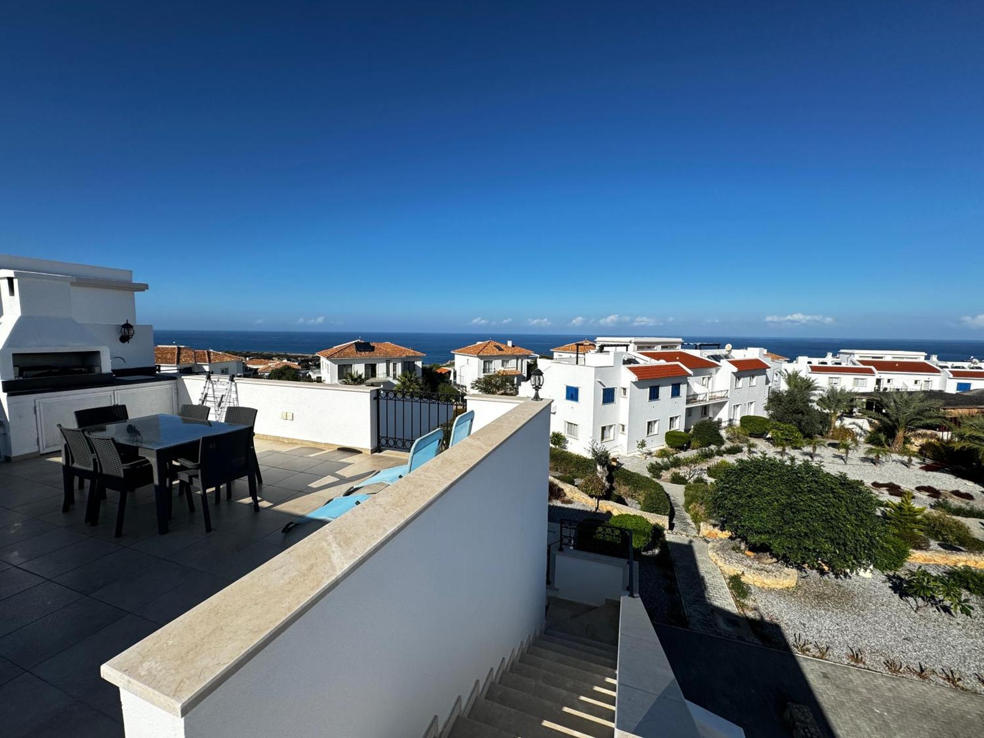 Carrington Holidays Kyrenia  Exterior foto
